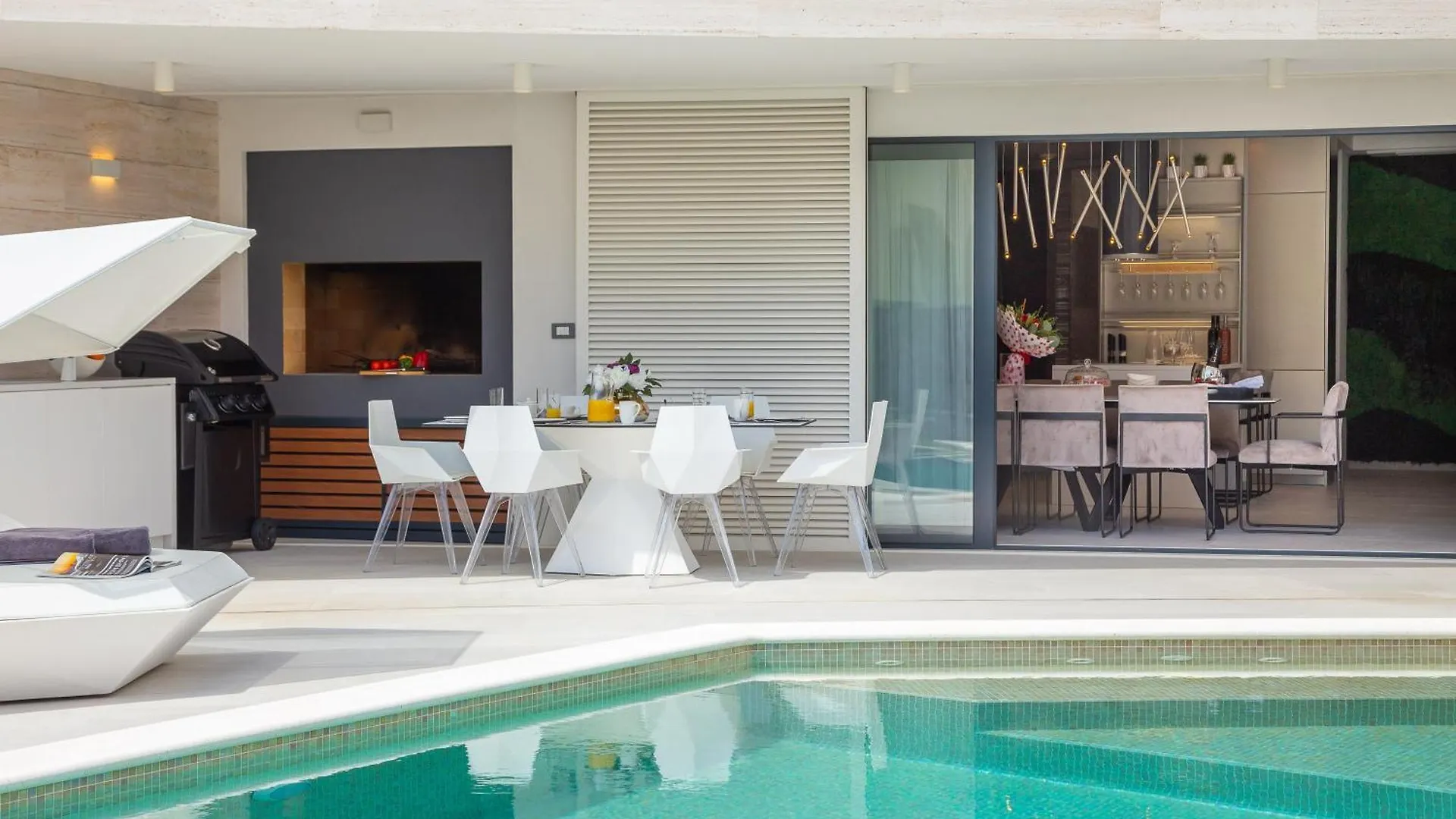 Luxury Villa Sun Rays With Infinity Pool Kastela